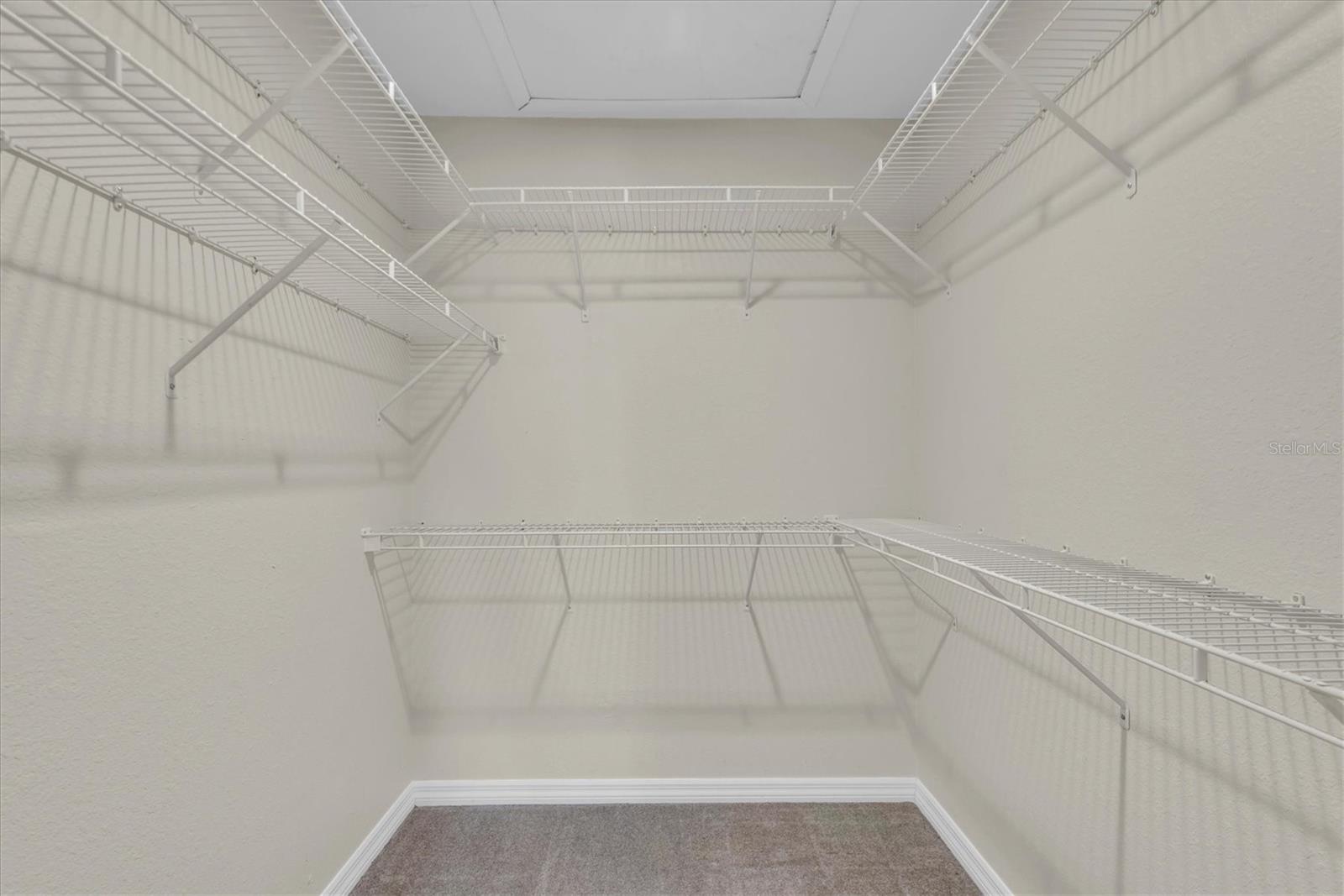 Image 23 of 39 For 5757 Calais Boulevard N 2