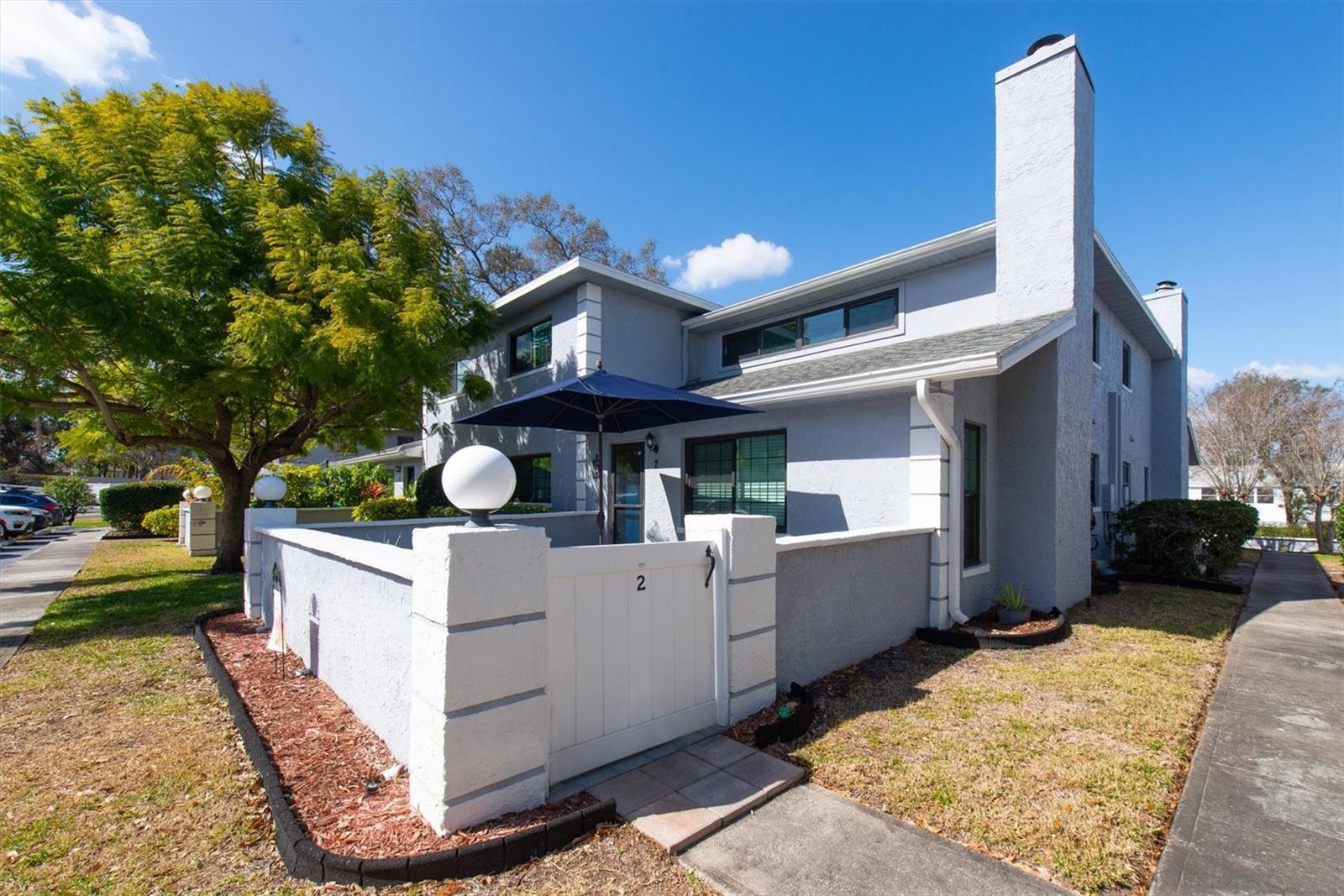 Image 3 of 39 For 5757 Calais Boulevard N 2