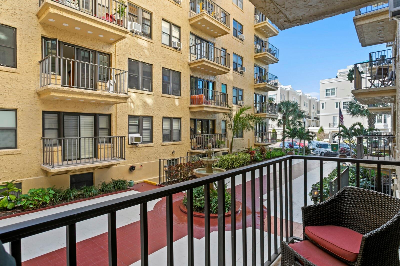 Image 19 of 33 For 130 4th Avenue N 105