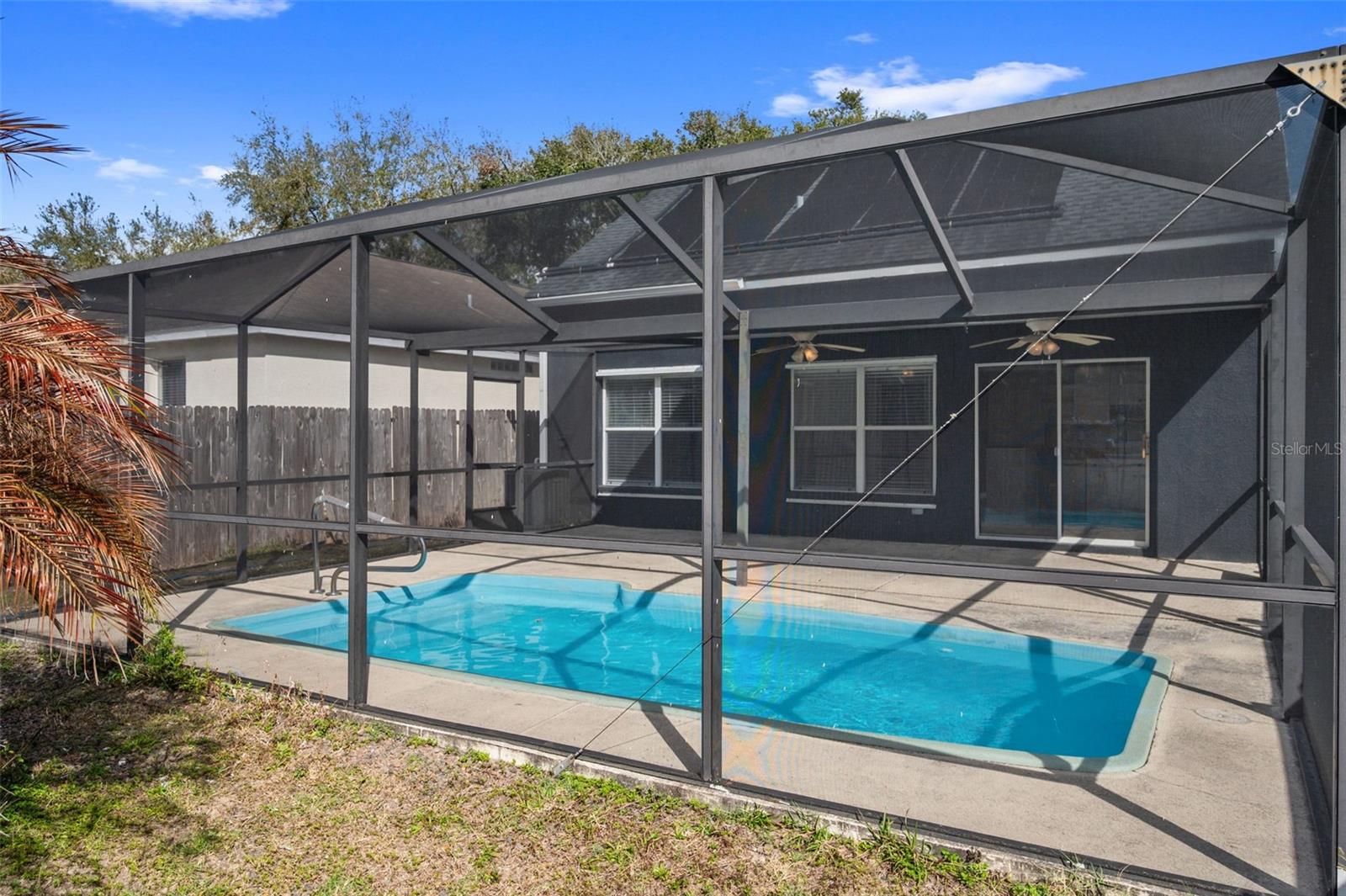 Image 37 of 42 For 512 Cape Cod Circle