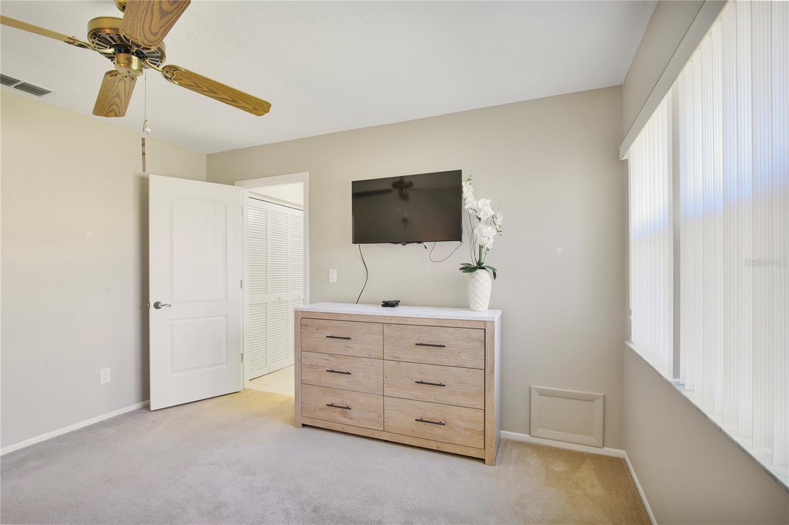 Image 36 of 51 For 2217 Sequoia Drive