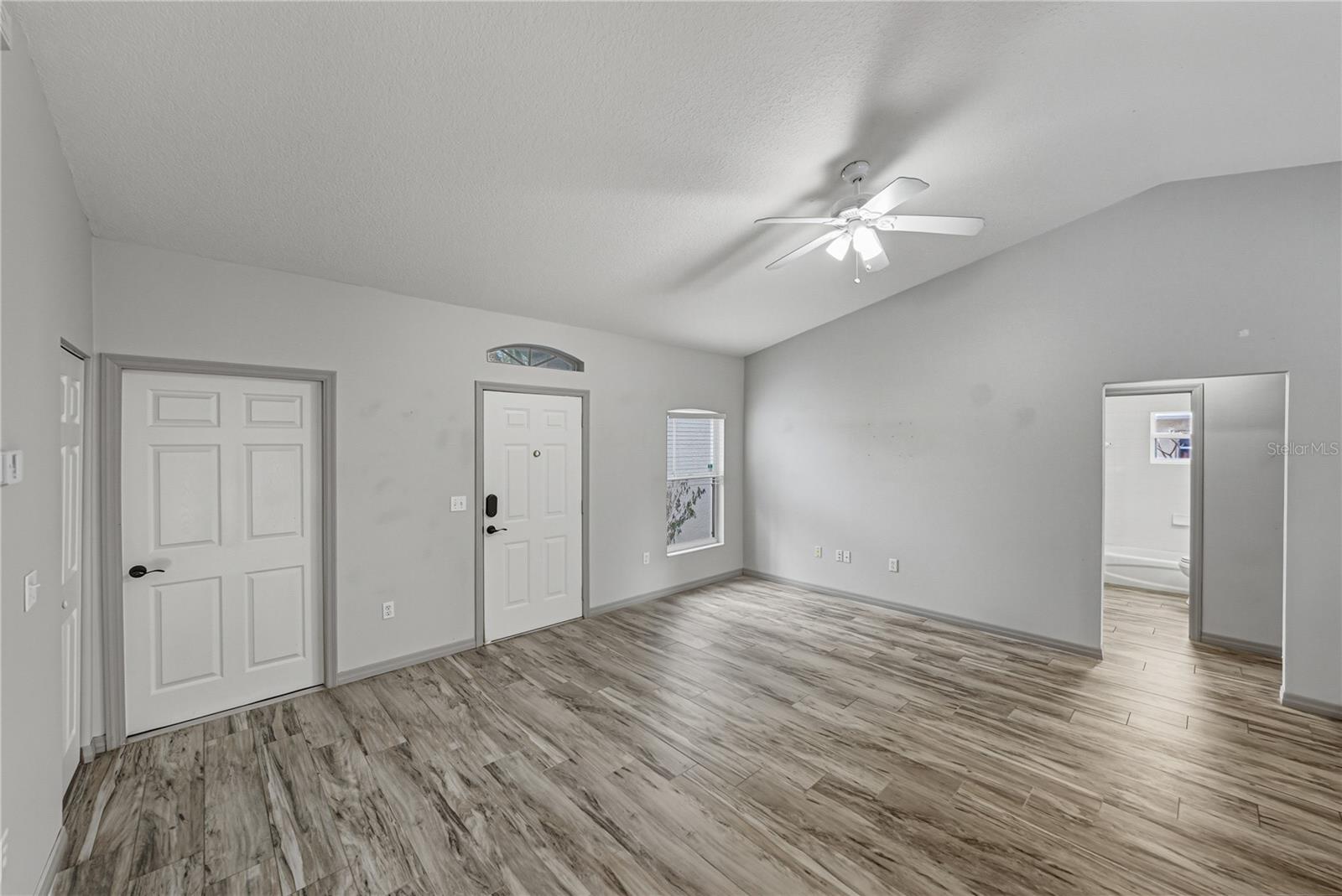 Image 10 of 46 For 4752 Timber Way