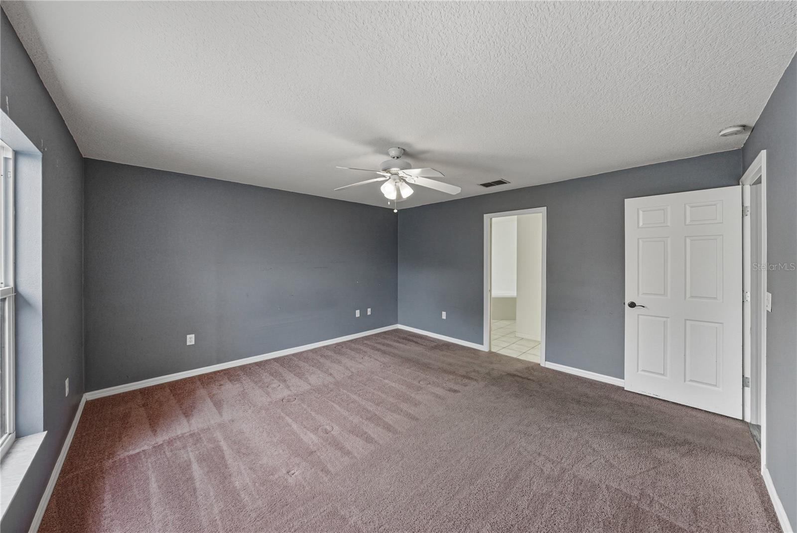 Image 24 of 46 For 4752 Timber Way