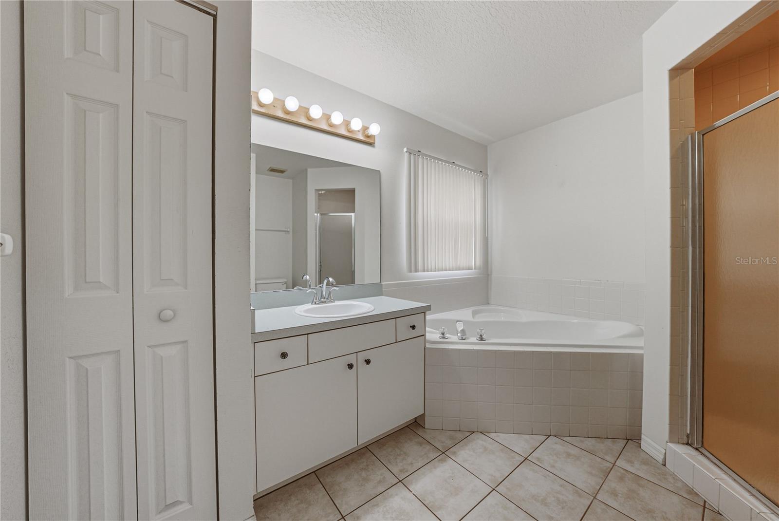 Image 27 of 46 For 4752 Timber Way