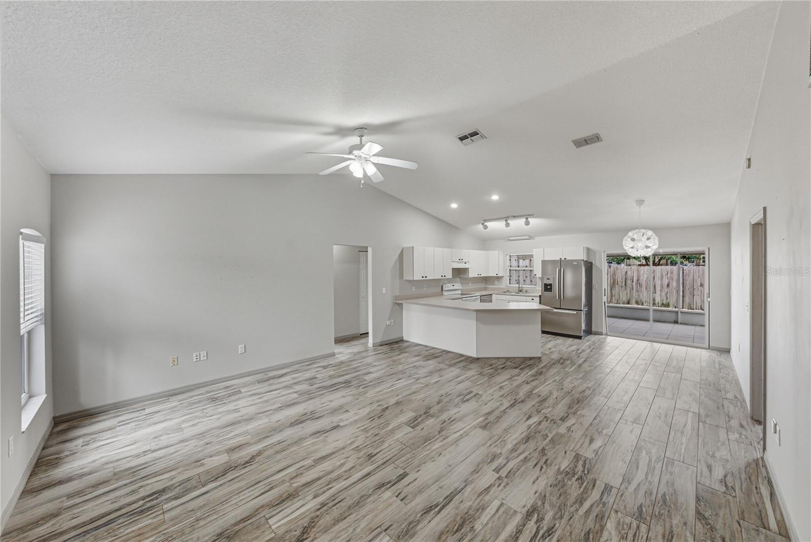 Image 9 of 46 For 4752 Timber Way