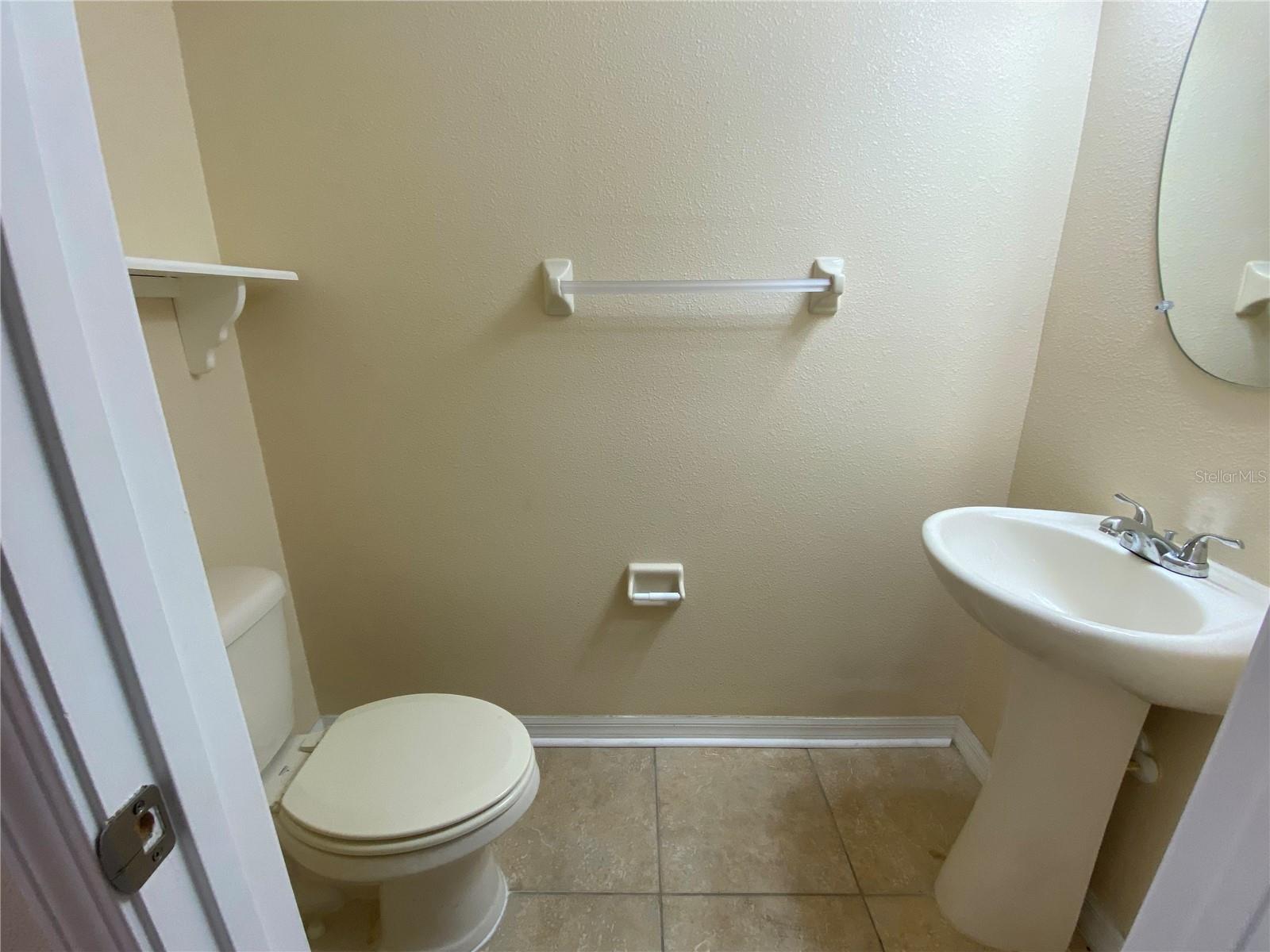 Image 11 of 30 For 11903 Greengate Drive