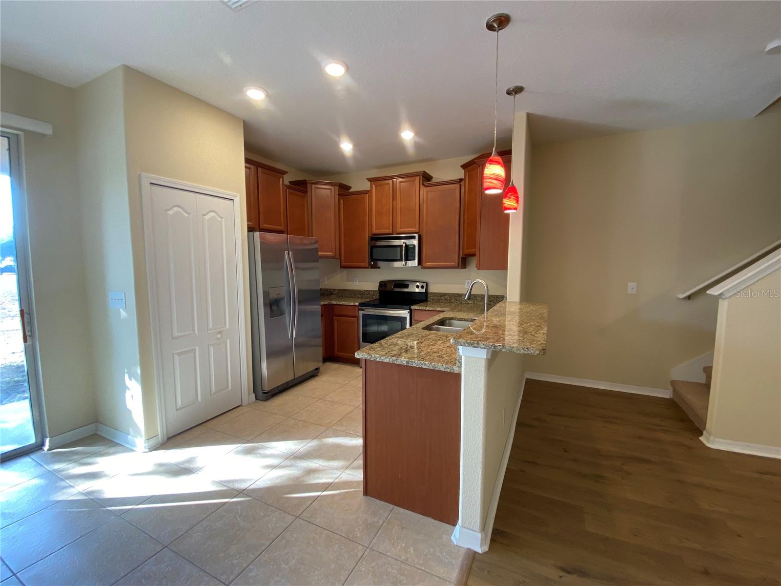 Image 12 of 30 For 11903 Greengate Drive