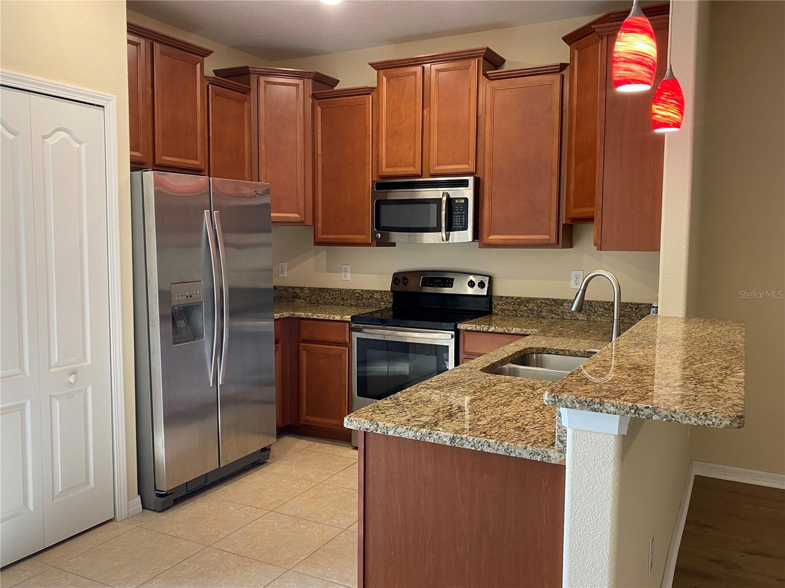 Image 15 of 30 For 11903 Greengate Drive