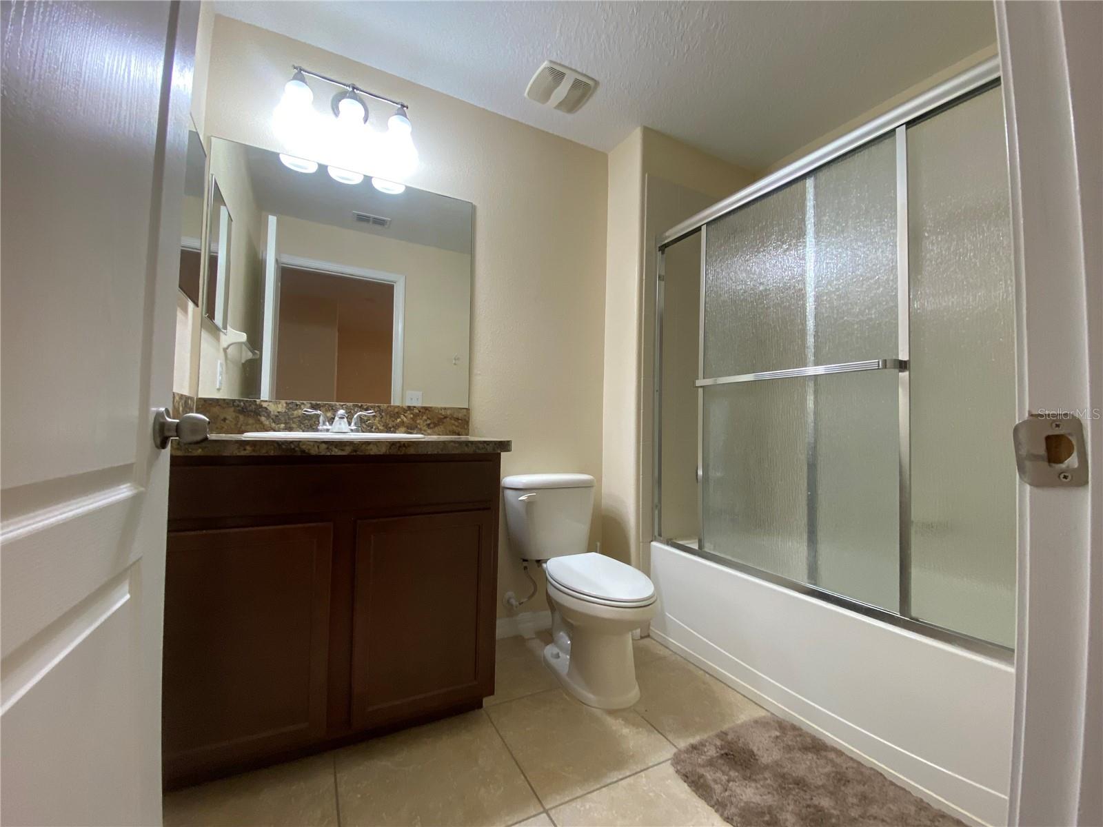 Image 20 of 30 For 11903 Greengate Drive