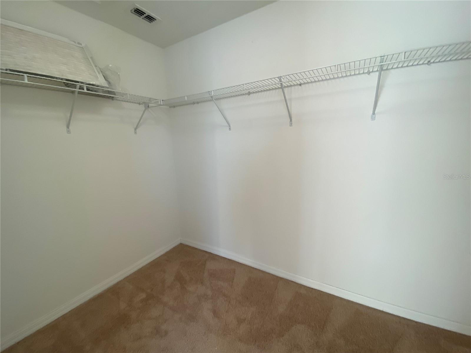 Image 22 of 30 For 11903 Greengate Drive