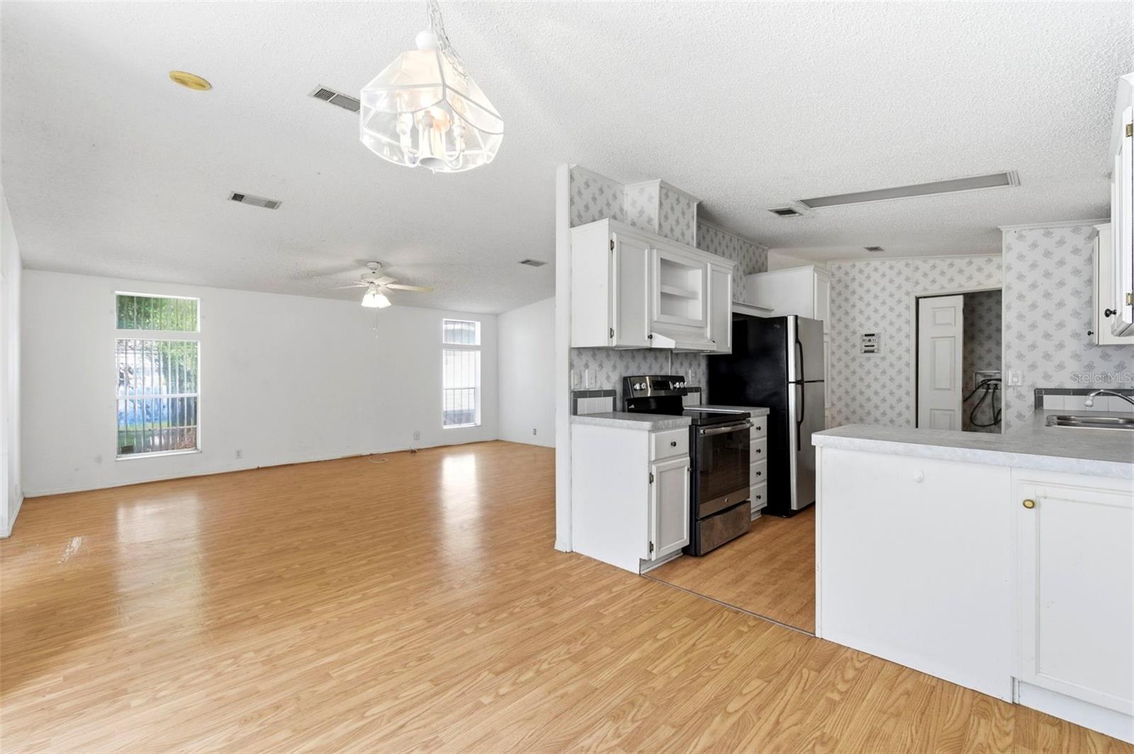 Image 16 of 45 For 4108 Wedgemere Drive