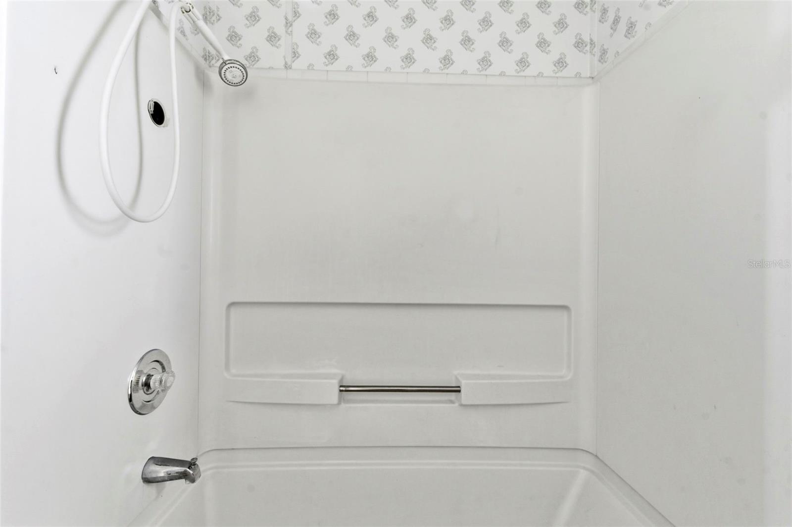 Image 26 of 45 For 4108 Wedgemere Drive