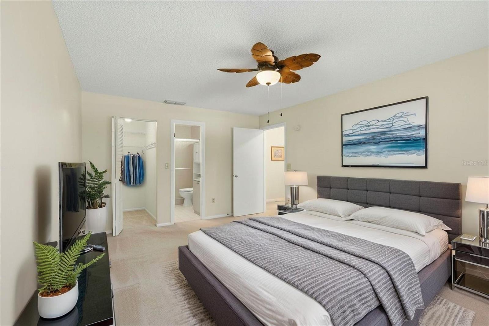 Image 21 of 38 For 6188 80th Street N 310