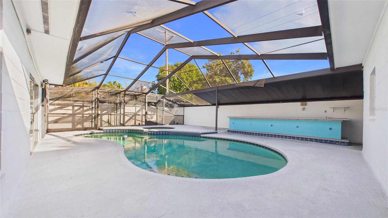 Image 38 of 45 For 3112 Julia Circle