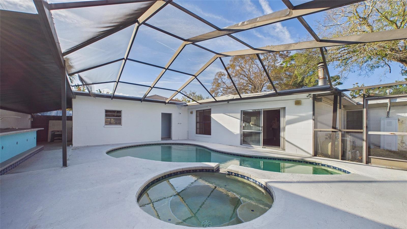 Image 42 of 45 For 3112 Julia Circle