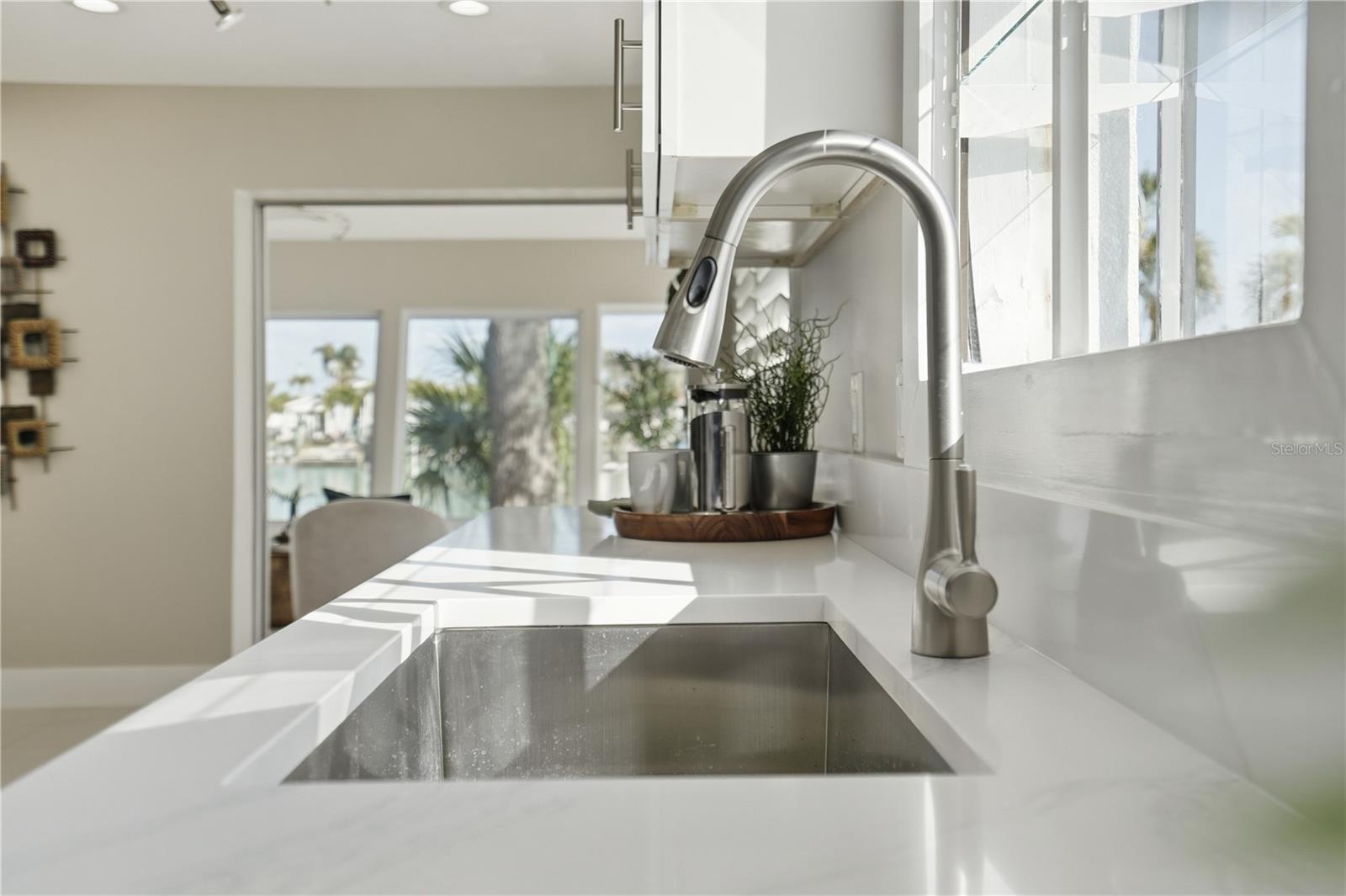 Image 12 of 42 For 541 Lillian Drive