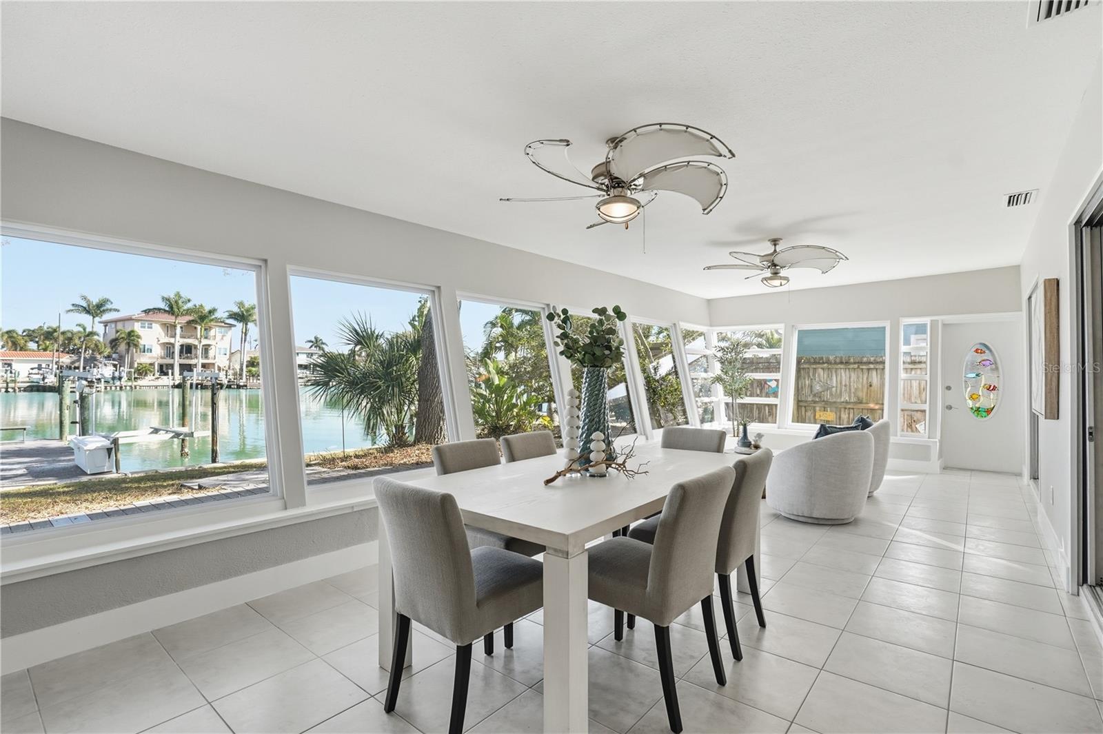 Image 17 of 42 For 541 Lillian Drive