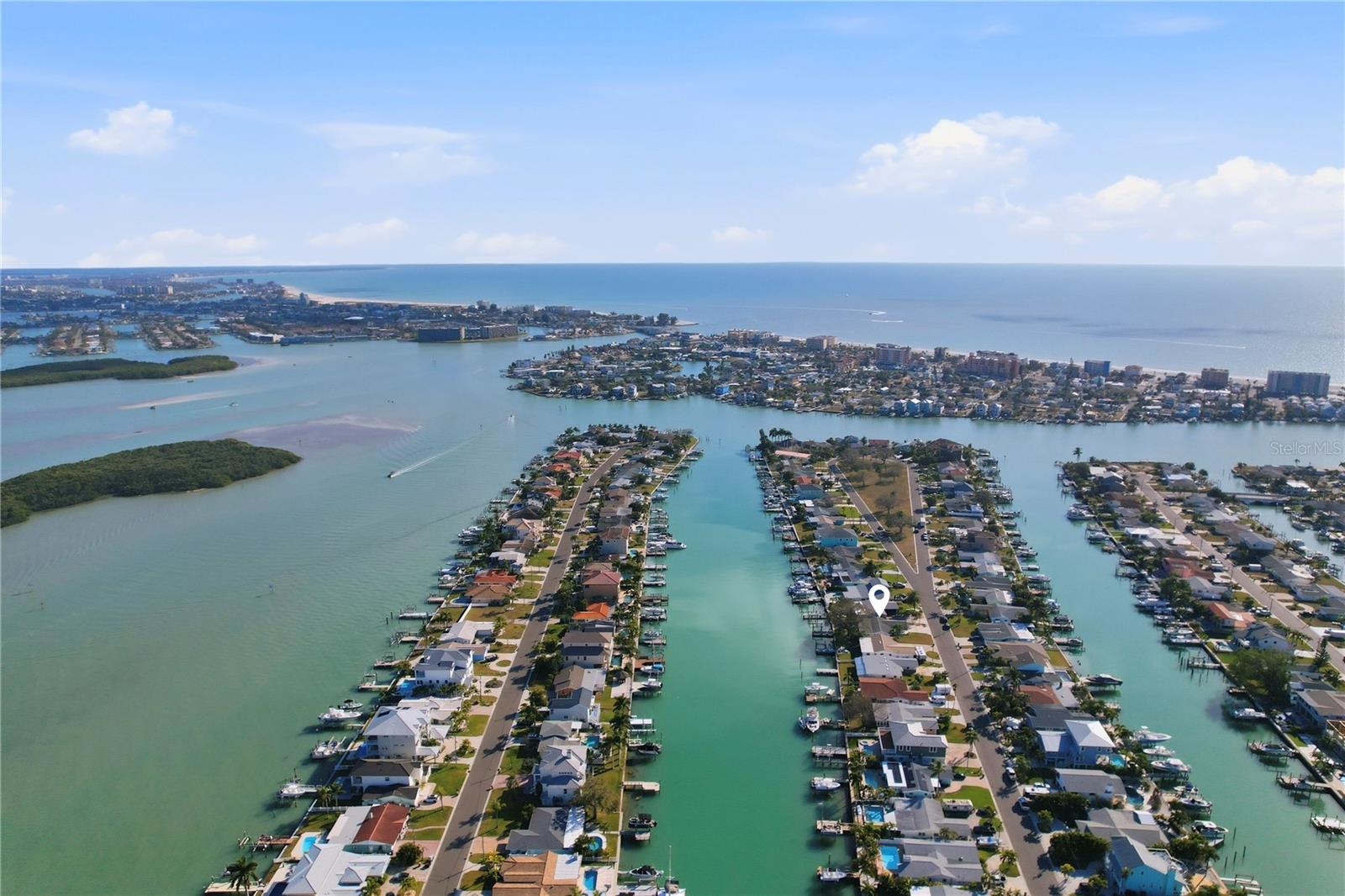 Image 2 of 42 For 541 Lillian Drive