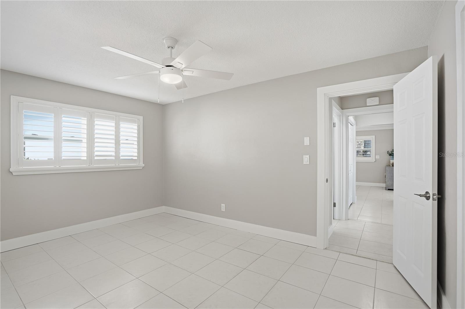 Image 26 of 42 For 541 Lillian Drive