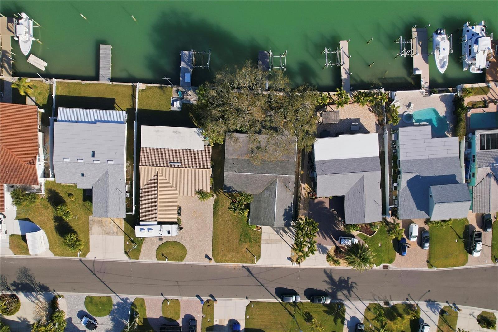 Image 41 of 42 For 541 Lillian Drive