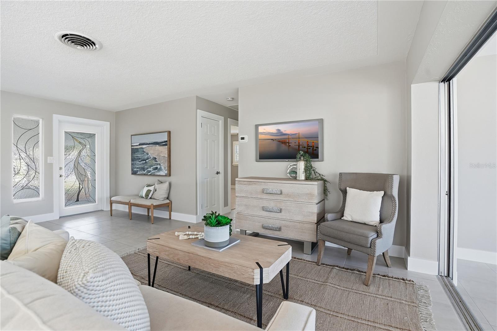 Image 6 of 42 For 541 Lillian Drive