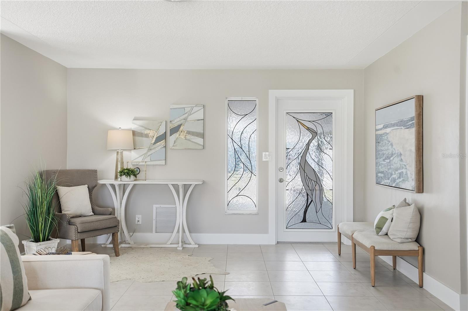 Image 7 of 42 For 541 Lillian Drive