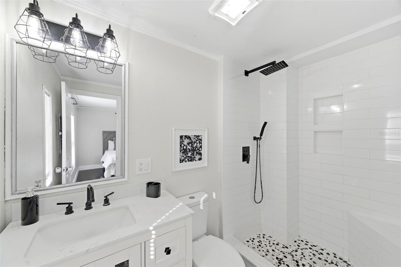 Listing photo id 23 for 6329 Saddletree Drive