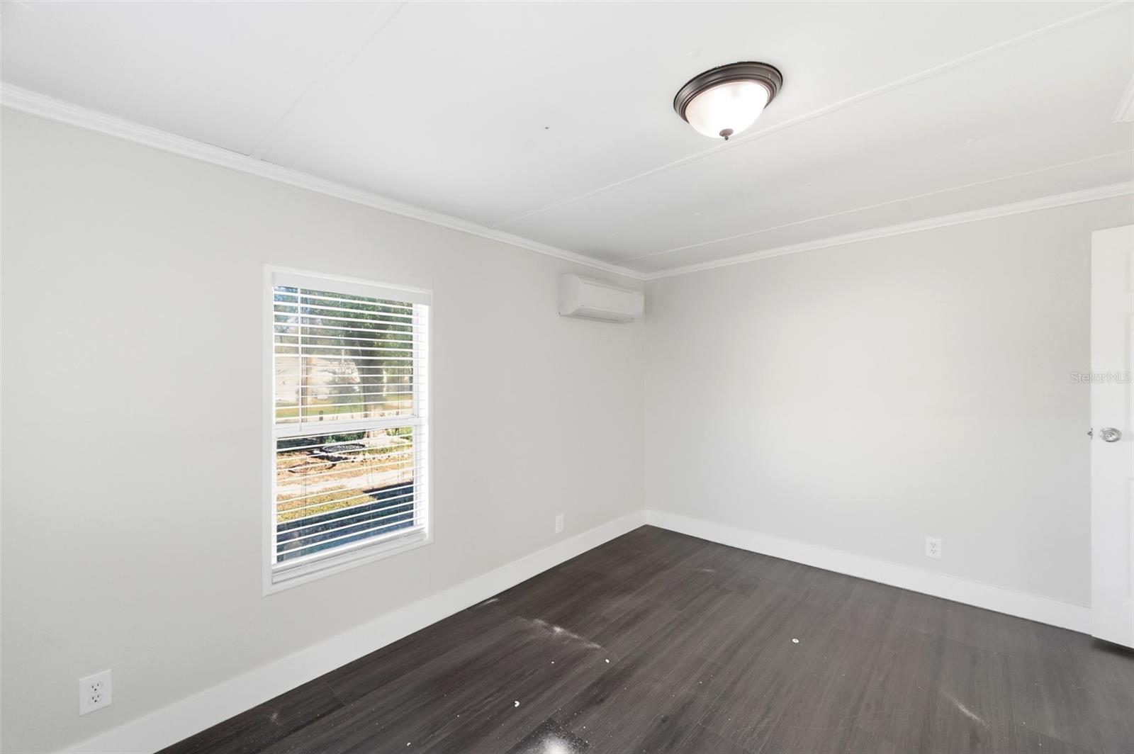 Listing photo id 30 for 6329 Saddletree Drive