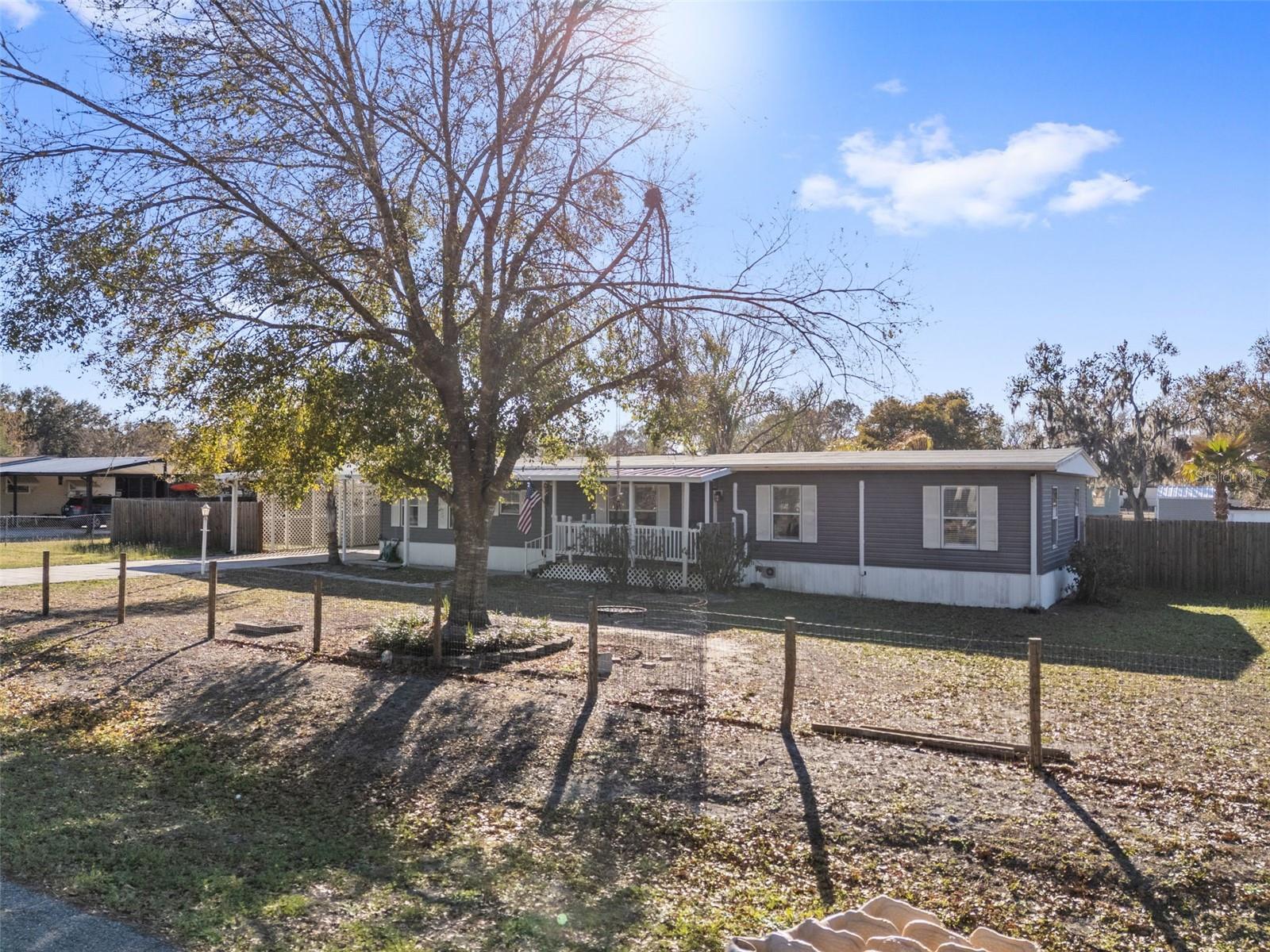 Listing photo id 46 for 6329 Saddletree Drive