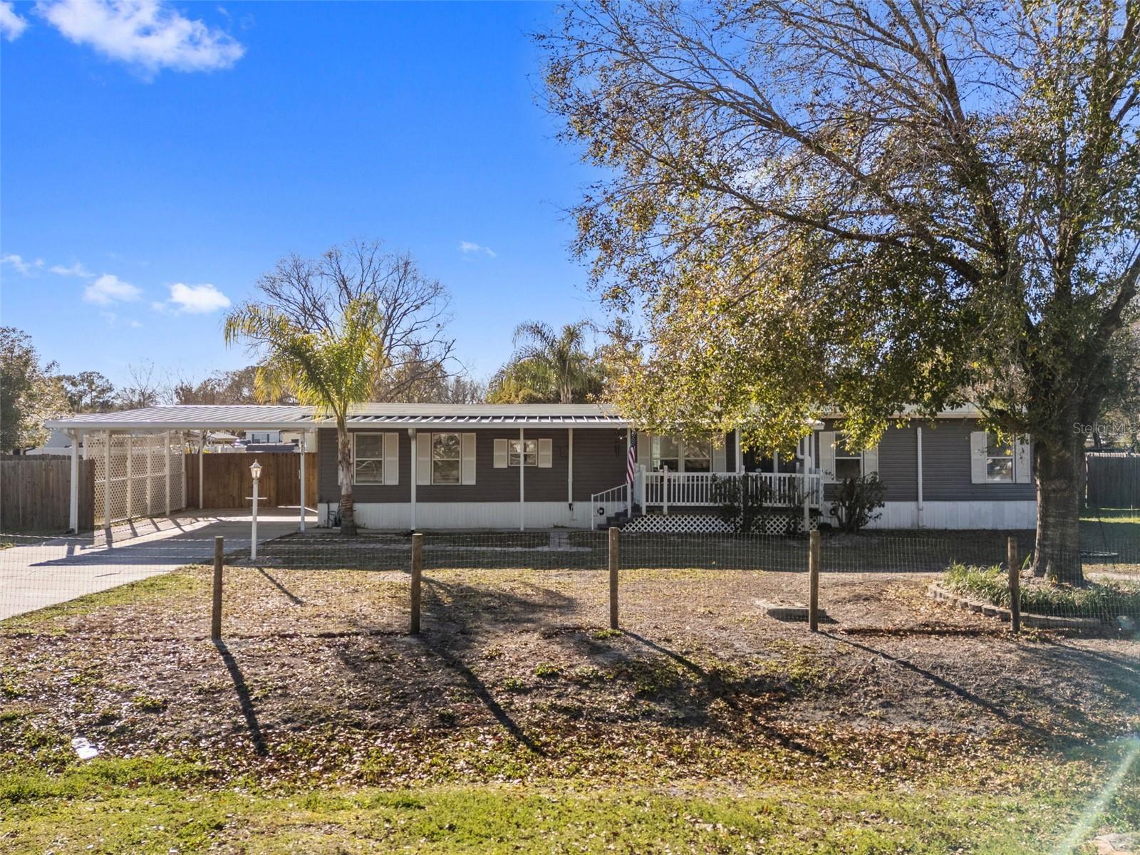 Listing photo id 47 for 6329 Saddletree Drive