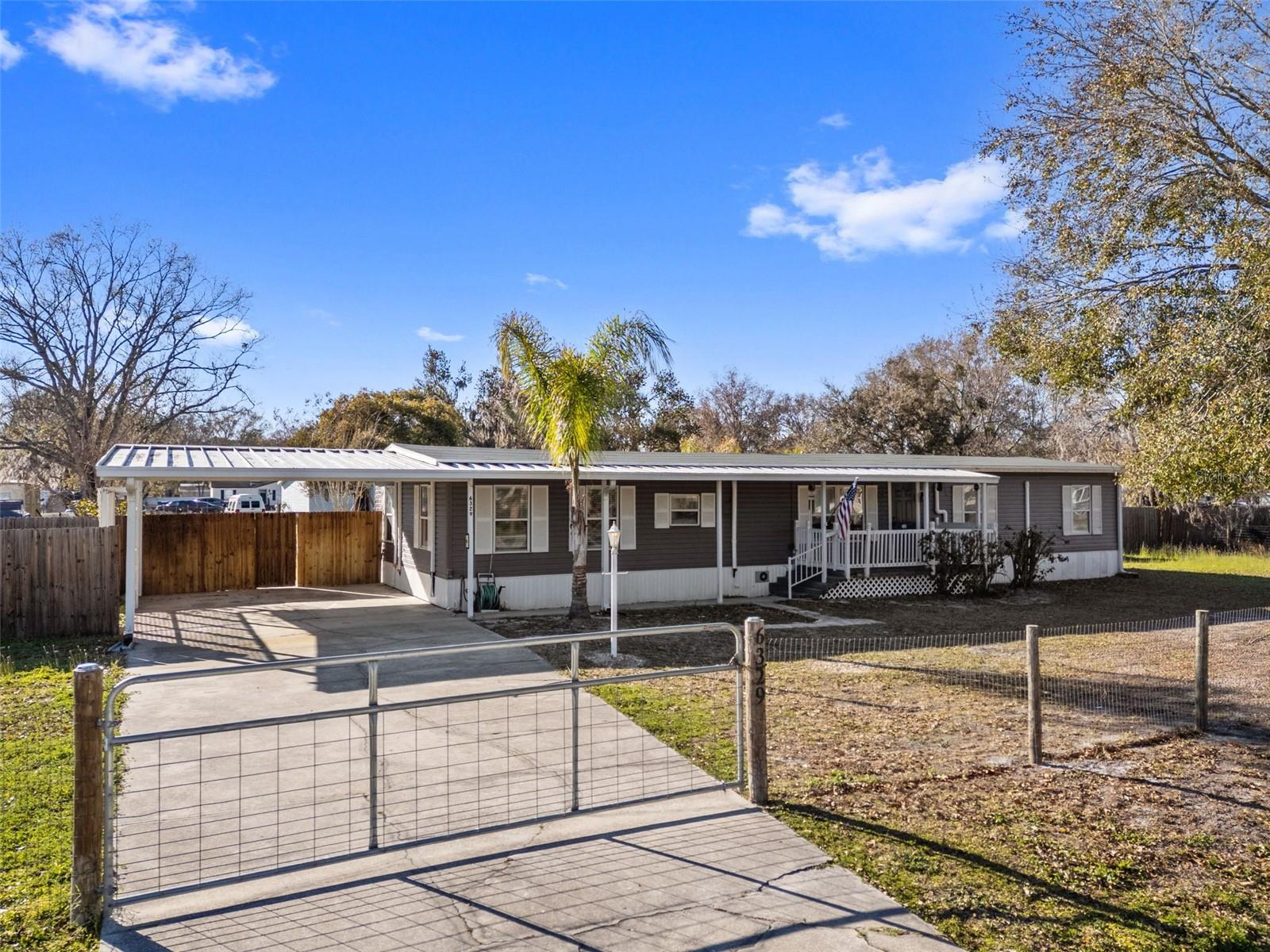 Listing photo id 49 for 6329 Saddletree Drive