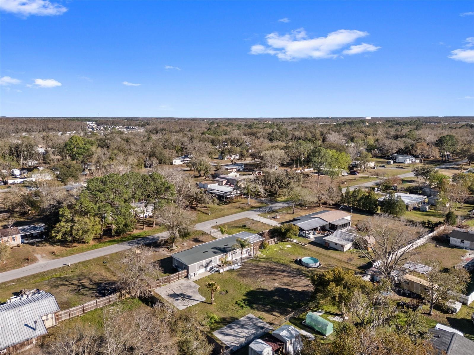 Listing photo id 53 for 6329 Saddletree Drive