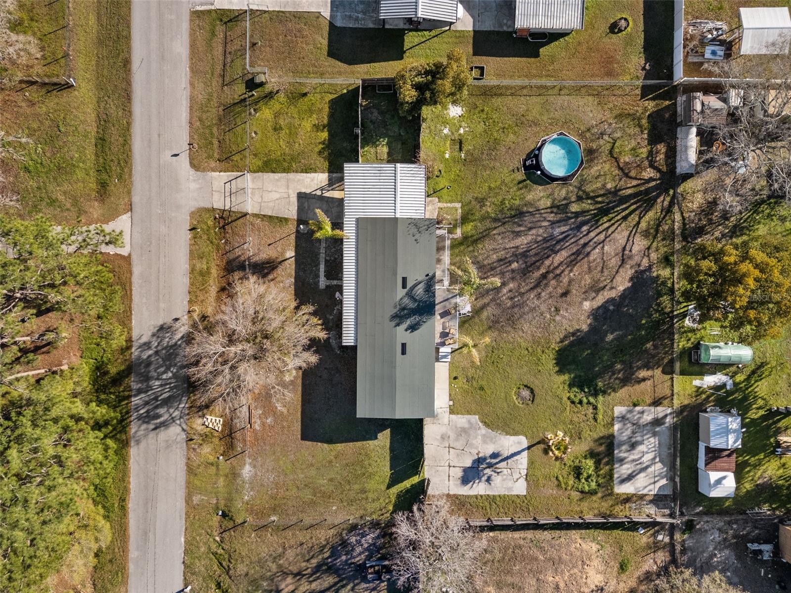 Listing photo id 60 for 6329 Saddletree Drive