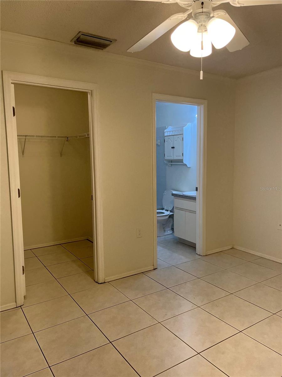 Image 16 of 19 For 3021 Tampa Bay Boulevard