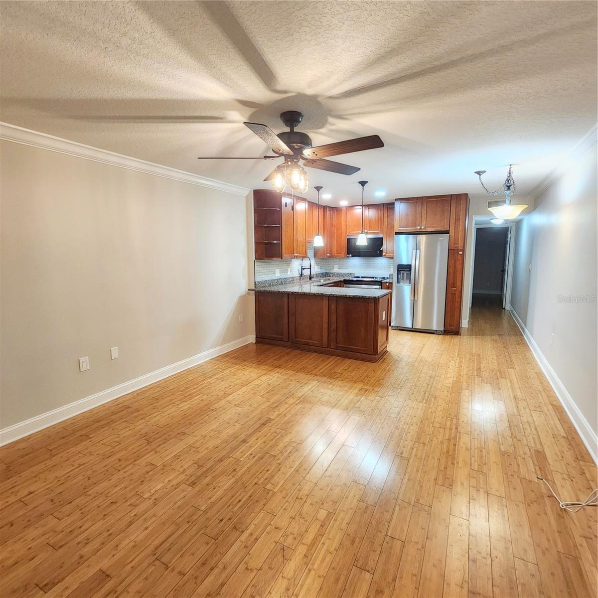 Image 5 of 26 For 8535 Blind Pass Drive 202