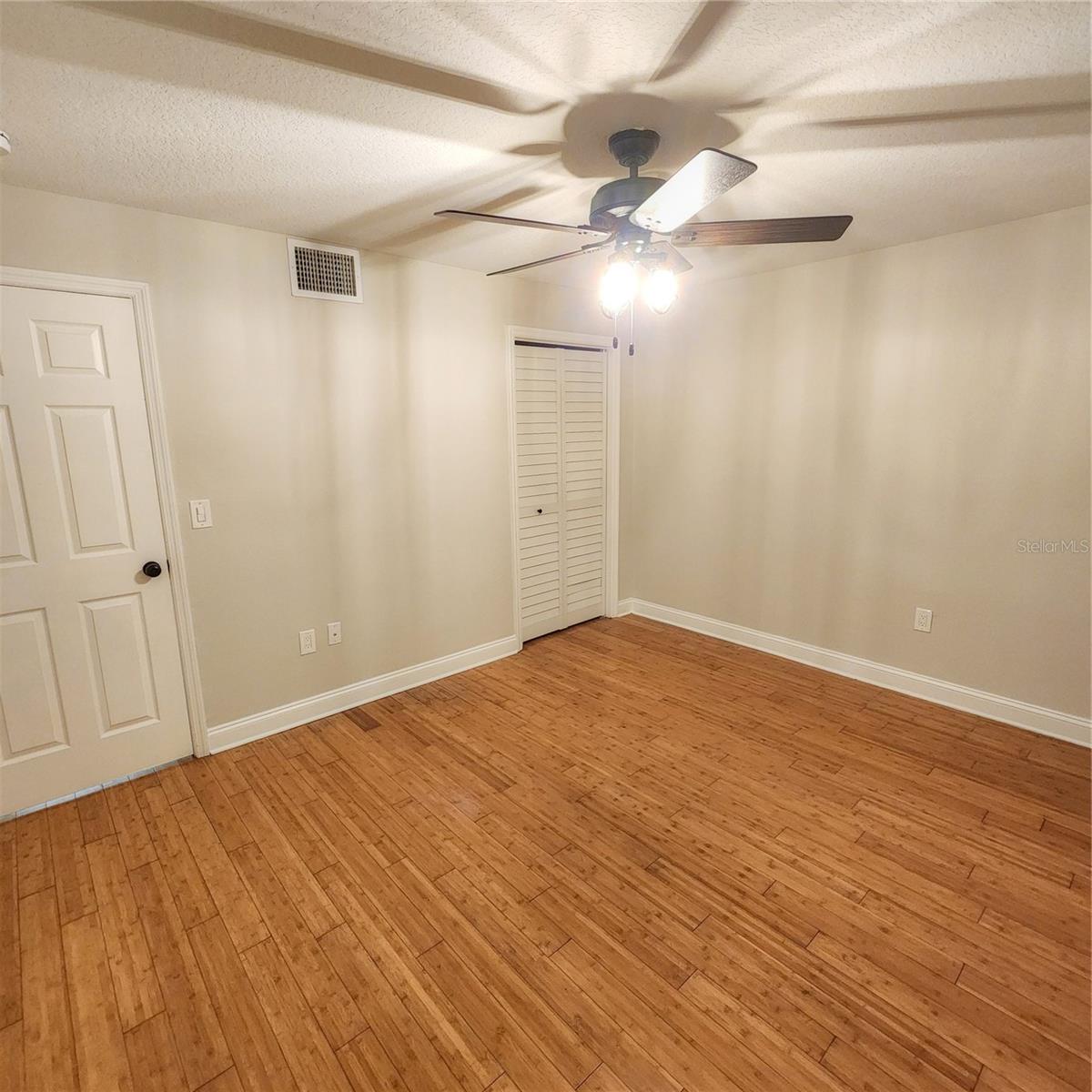 Image 9 of 26 For 8535 Blind Pass Drive 202