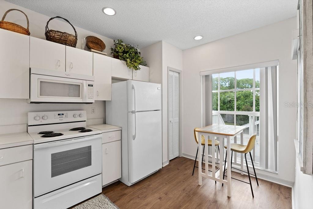 Image 13 of 38 For 14740 Shipwatch Trace 1947