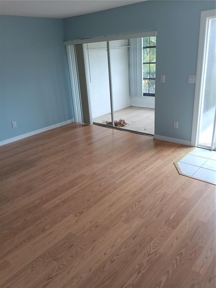 Image 12 of 14 For 1339 Queen Anne Drive C