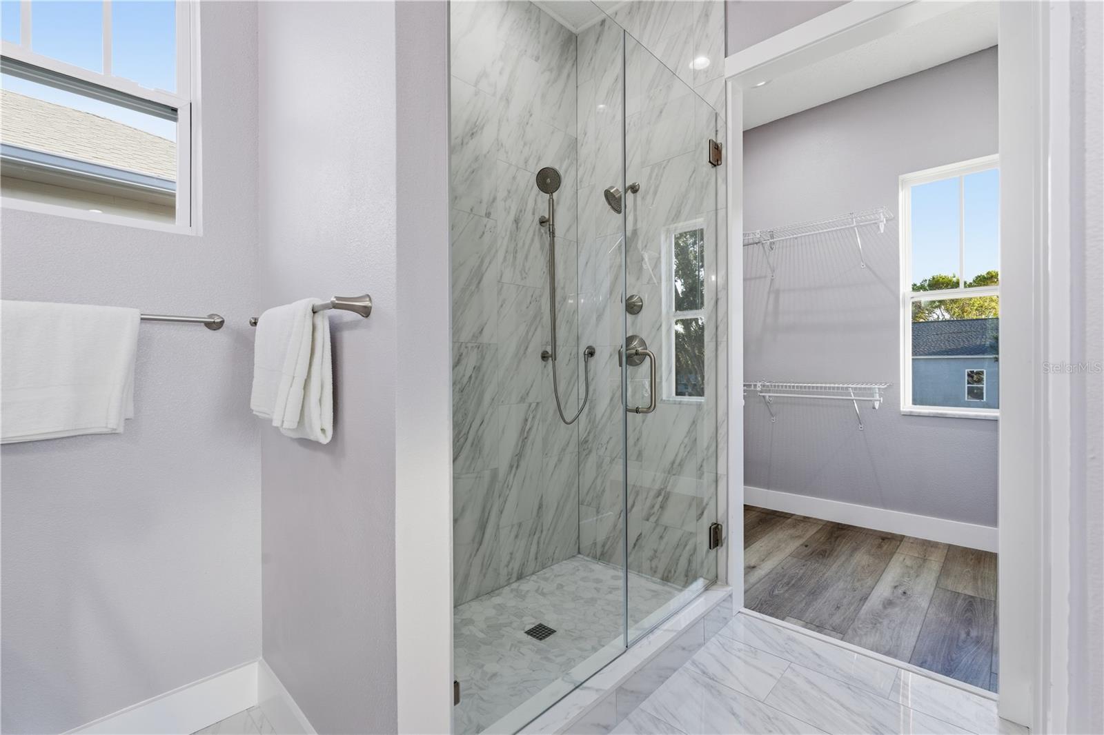 Image 16 of 18 For 3267 Emerson Avenue S