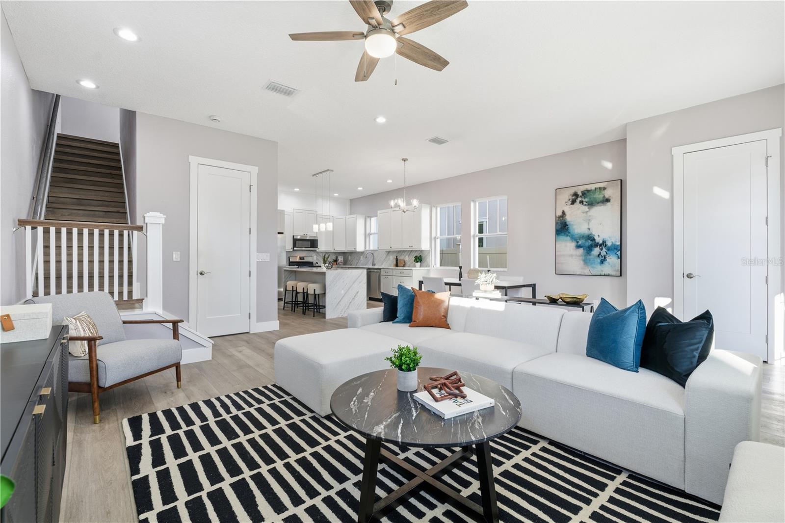 Image 2 of 18 For 3267 Emerson Avenue S