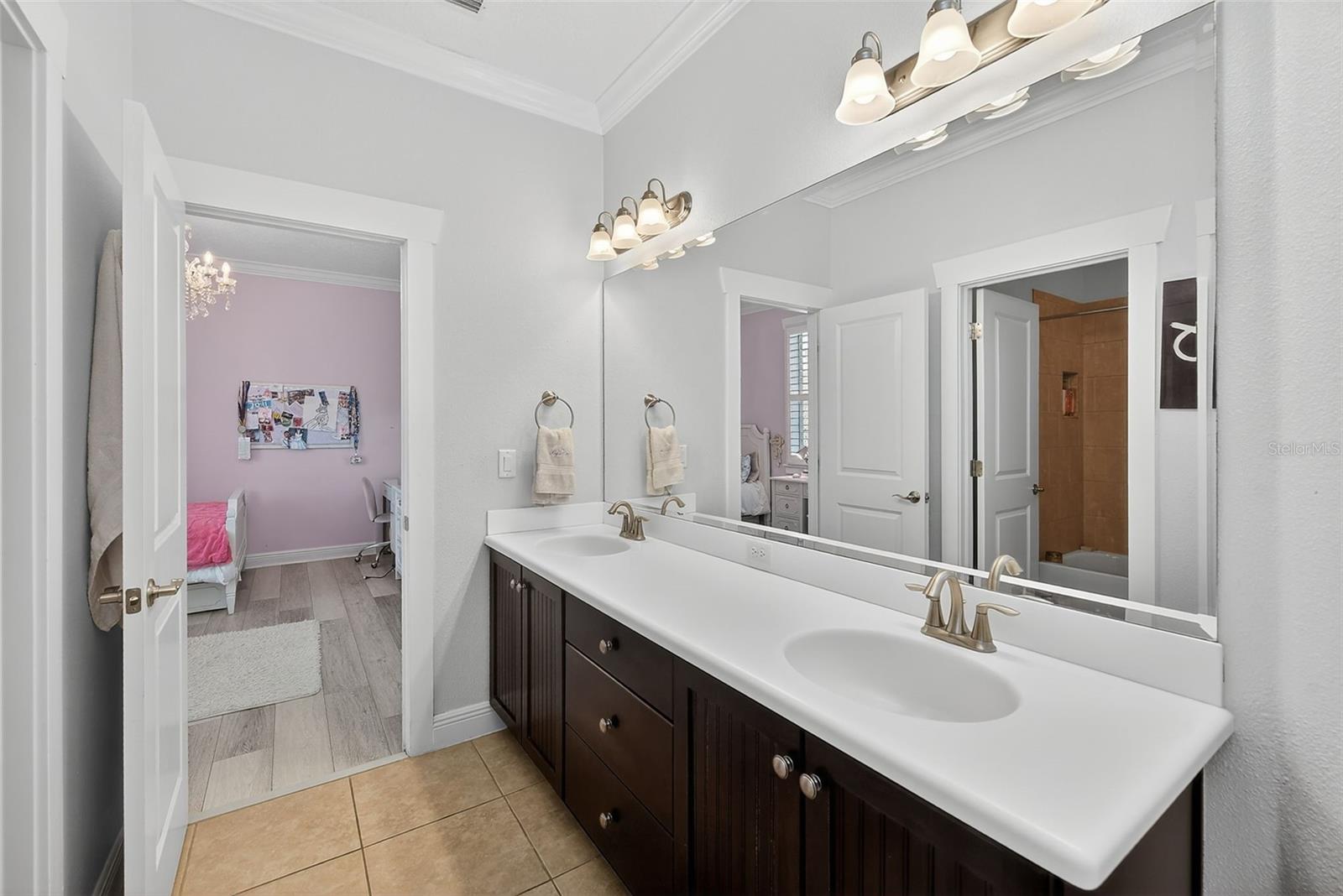 Image 24 of 40 For 3212 San Pedro Street