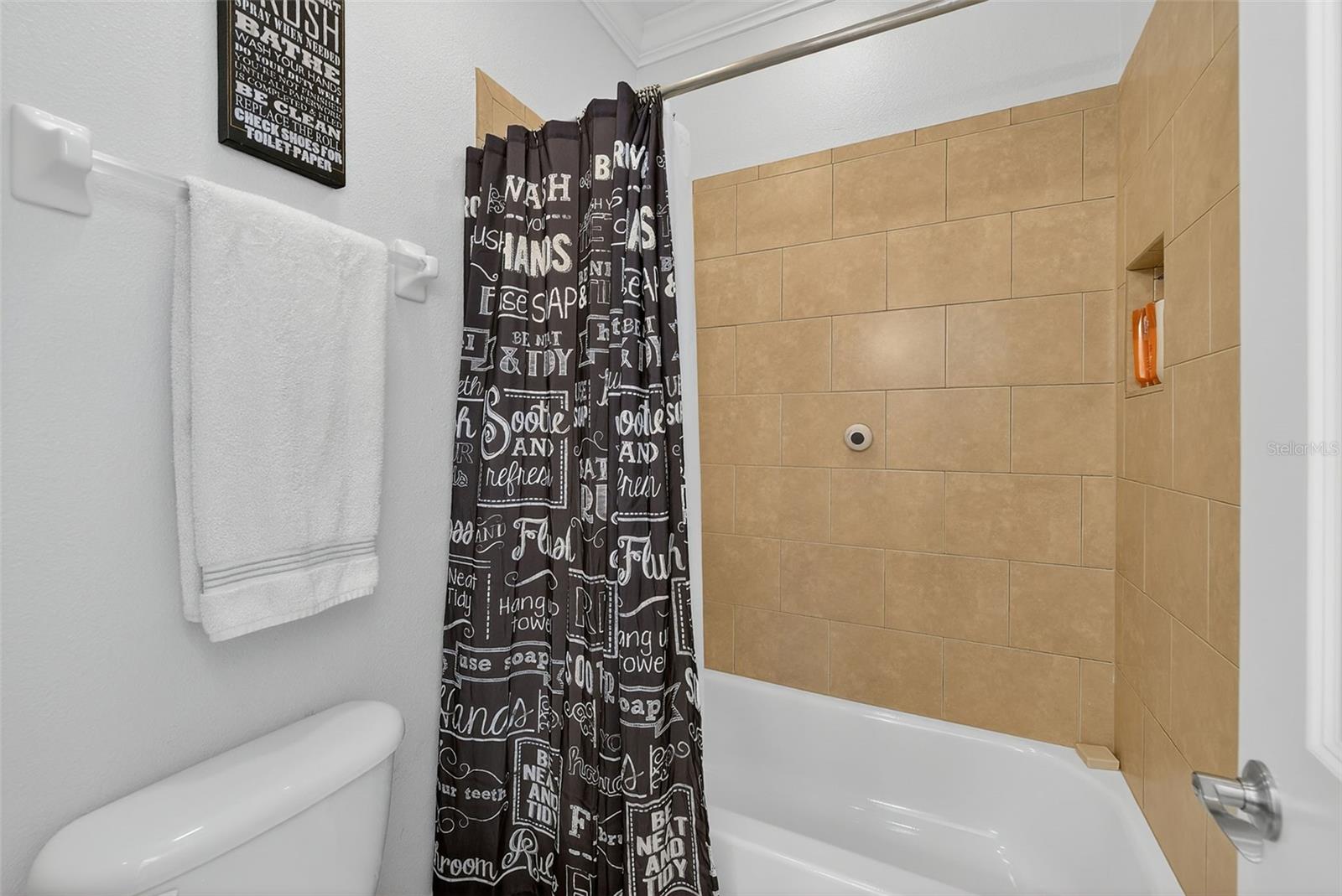 Image 25 of 40 For 3212 San Pedro Street