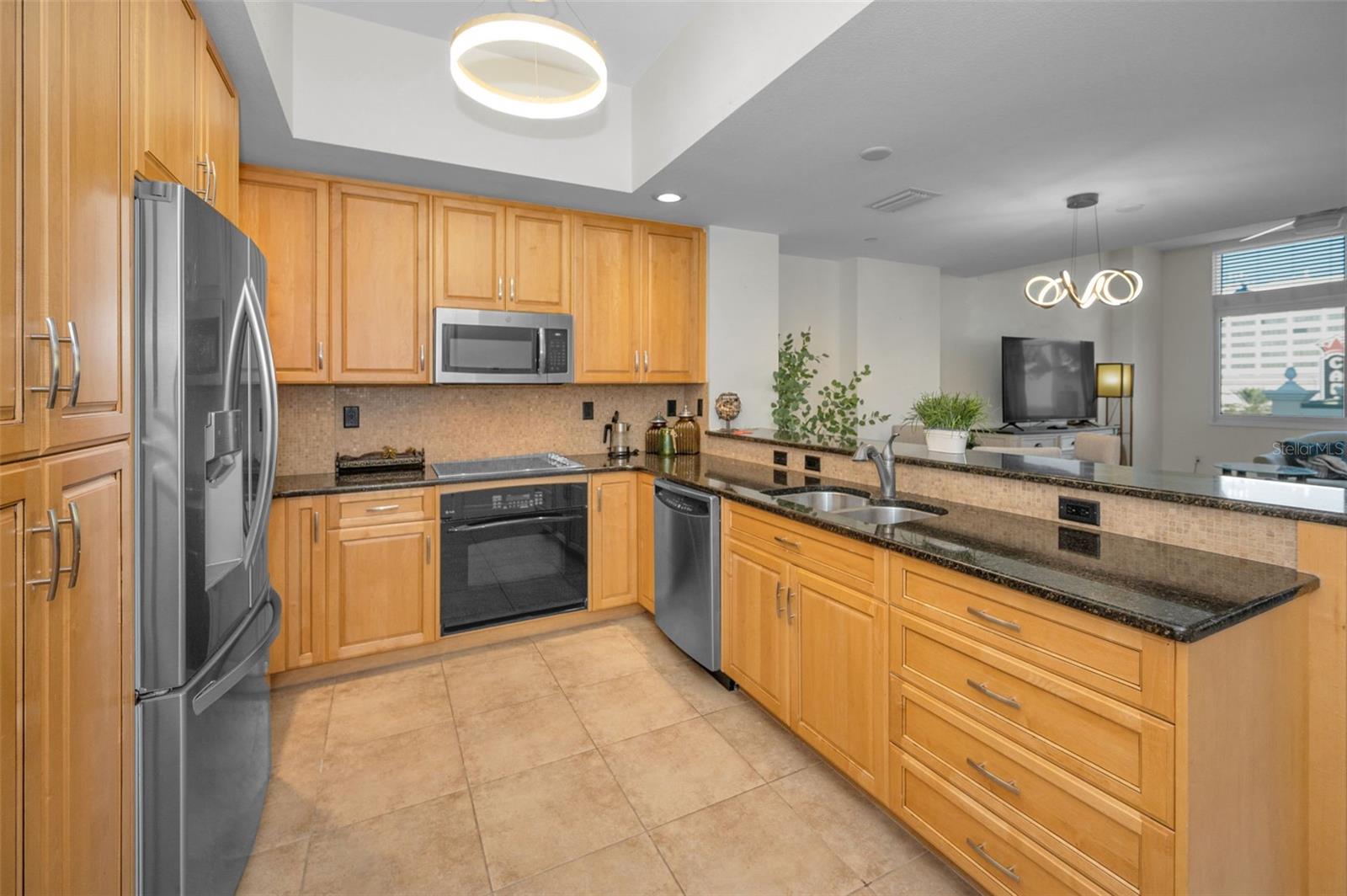 Image 16 of 65 For 331 Cleveland Street 310