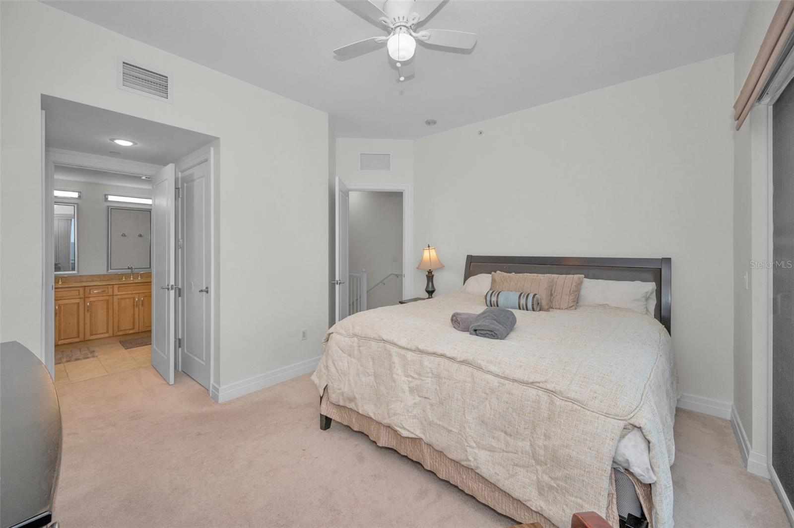 Image 26 of 65 For 331 Cleveland Street 310