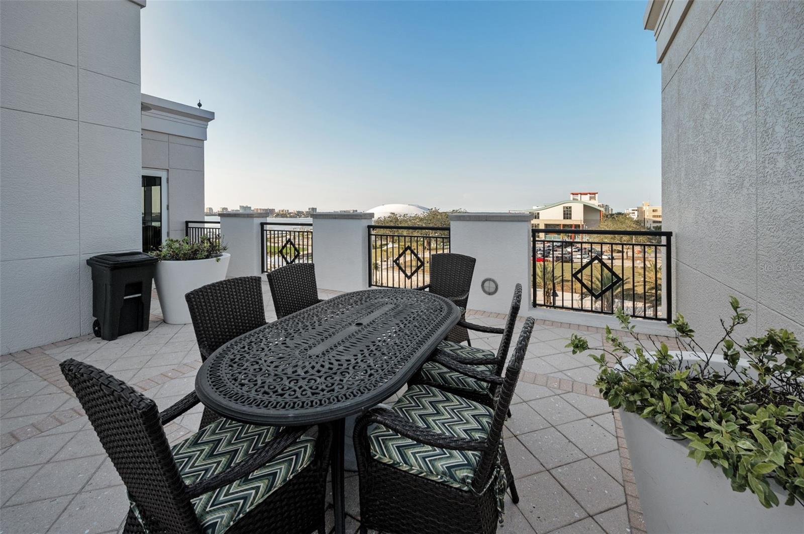 Image 43 of 65 For 331 Cleveland Street 310