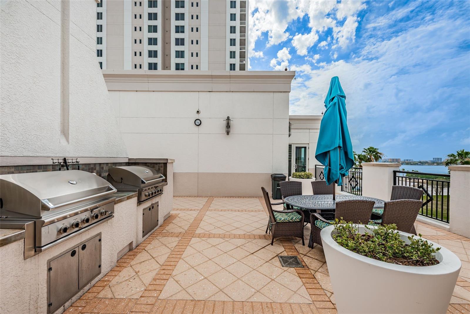 Image 56 of 65 For 331 Cleveland Street 310