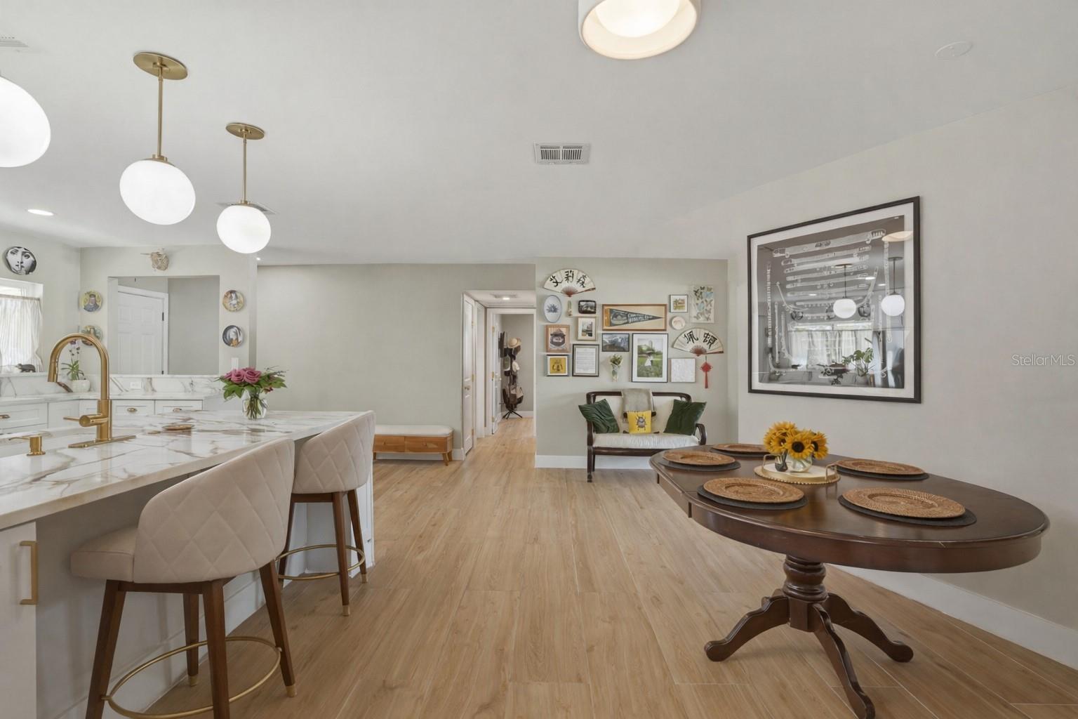 Image 14 of 40 For 411 42nd Avenue Ne