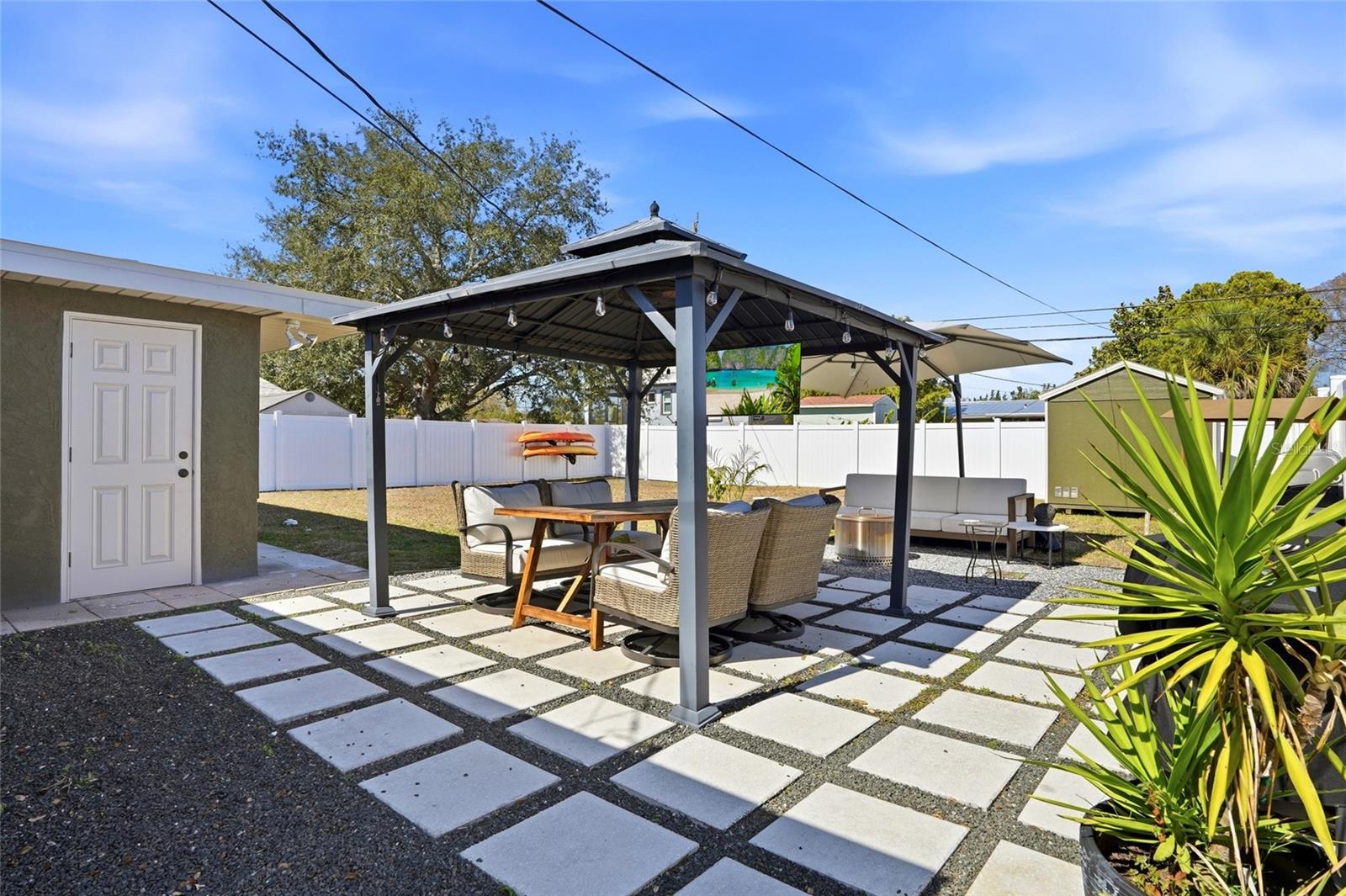 Image 31 of 40 For 411 42nd Avenue Ne