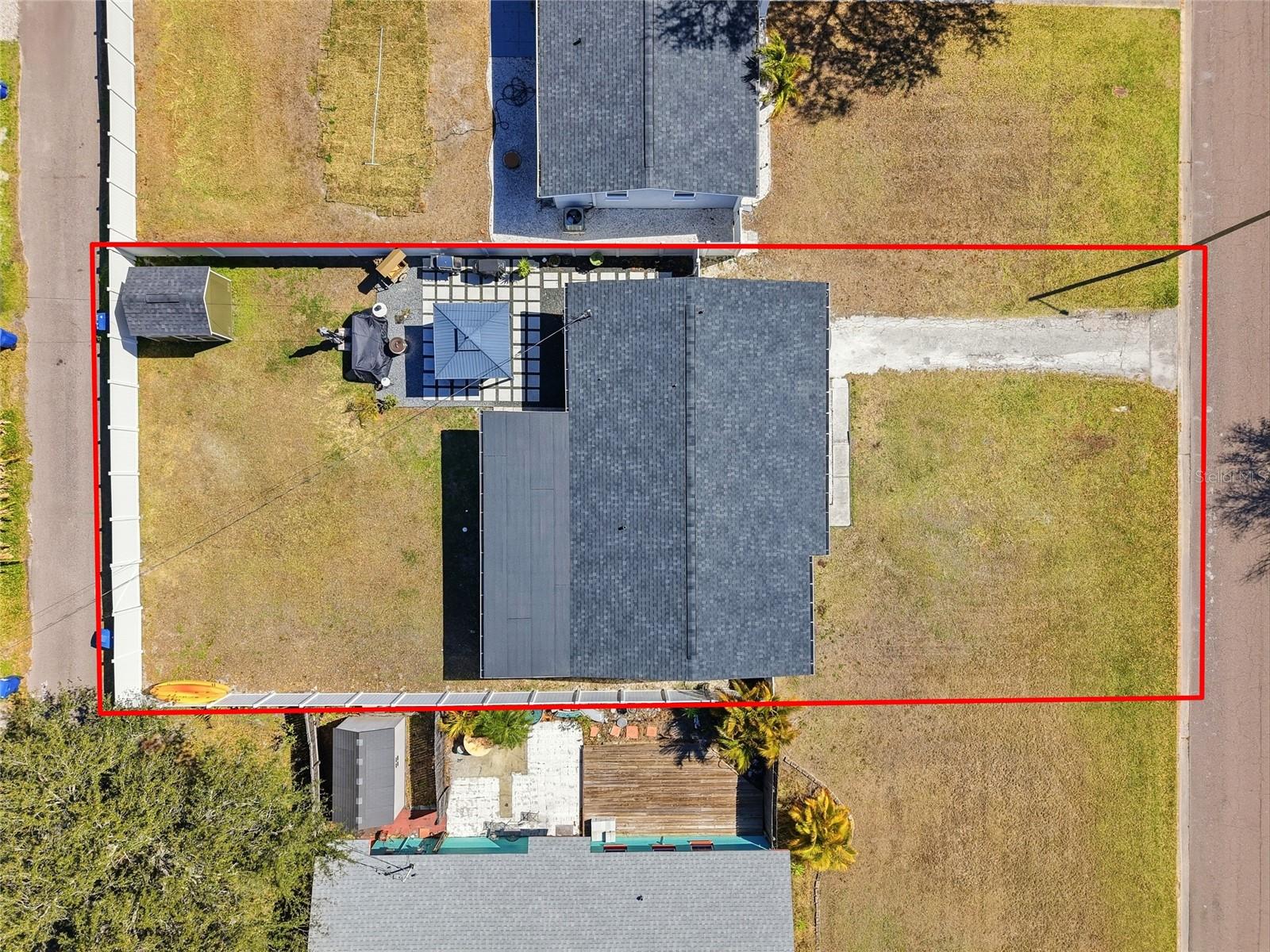 Image 36 of 40 For 411 42nd Avenue Ne