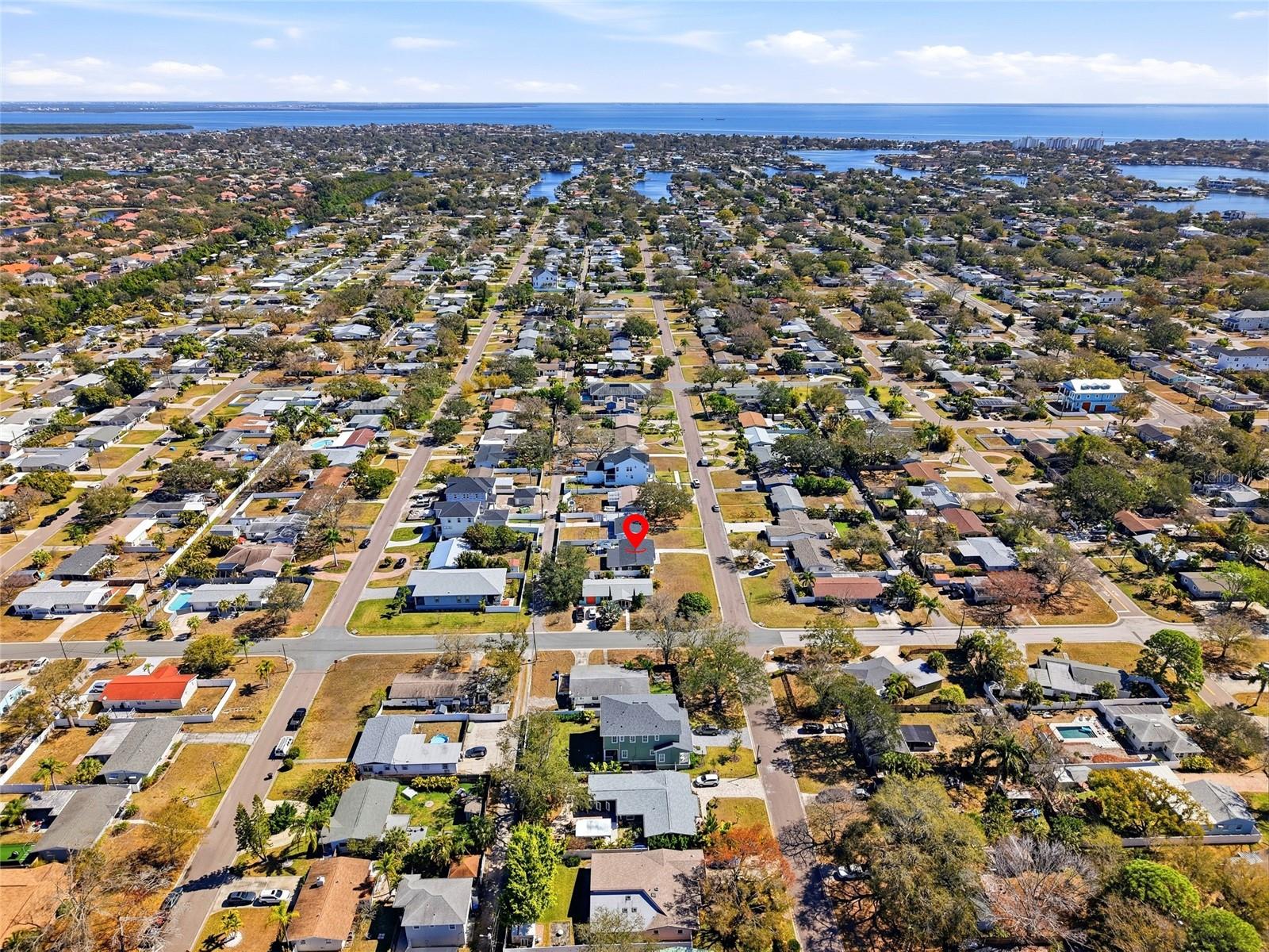 Image 39 of 40 For 411 42nd Avenue Ne